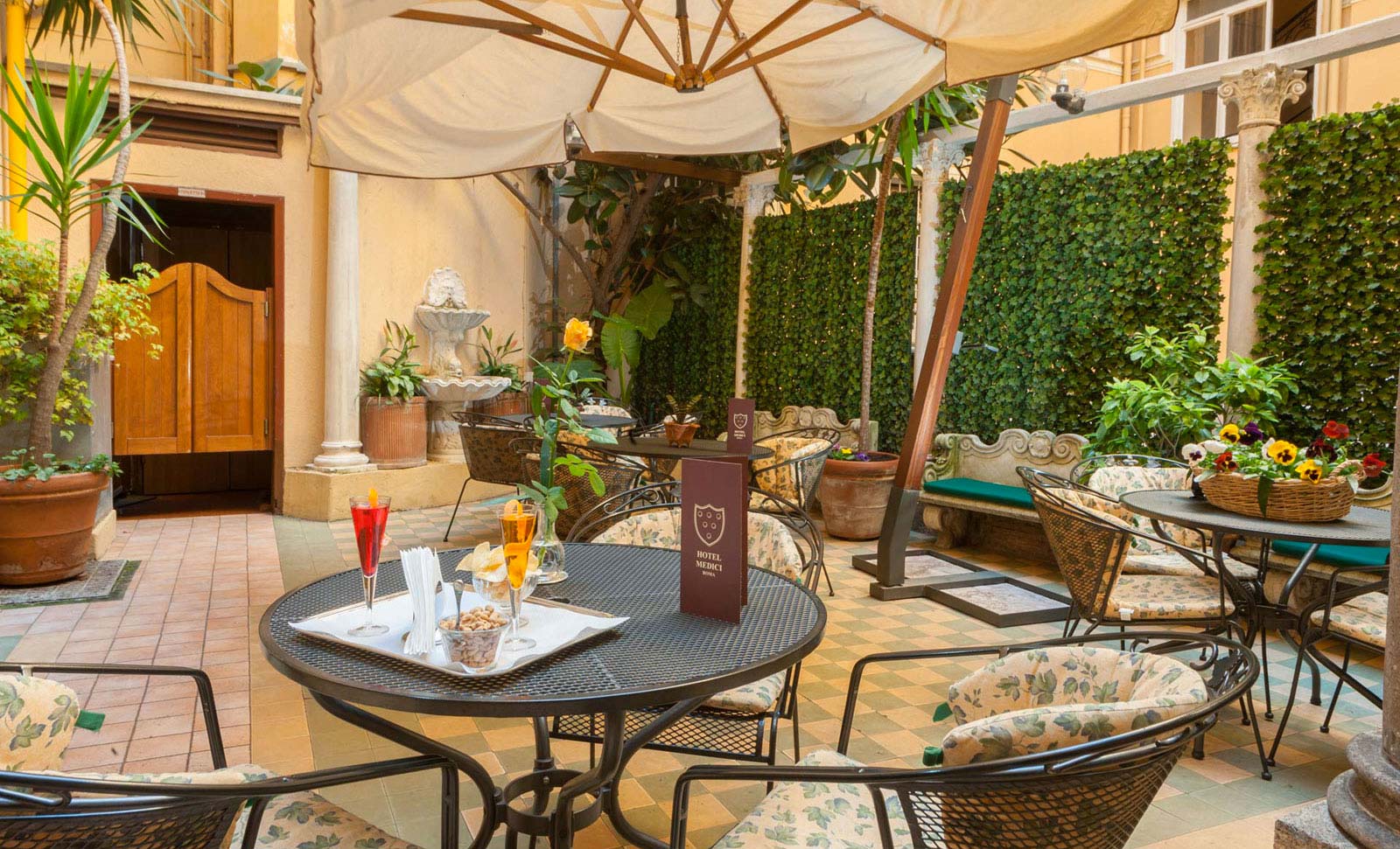 Hotel Medici Roma - 3 Star Hotel in the Centre of Rome, comfortable and ...